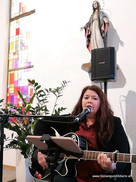 Höchst Josefskapelle Kirche Vorarlberg Verabschiedung Trauerfeier Beerdigung Verabschiedung Totenwache Musik Kirche Solomusikerin Sängerin mit Gitarre www.trauer-musik.at www.gesangundgitarre.at Gesang Gitarre Yvonne Brugger Trauersängerin Kirchensängerin Kirche Trauerfeier Beerdigung Verabschiedung Vorarlberg Musik Kirche Sängerin mit Gitarre www.trauer-musik.at www.gesangundgitarre.at Gesang Gitarre Yvonne Brugger Trauersängerin Kirchensängerin