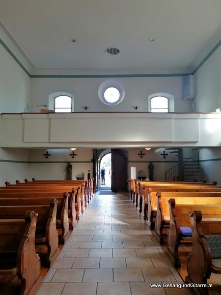 Kirche Kloster Bludenz Klosterkirche Vorarlberg Verabschiedung Trauerfeier Beerdigung Verabschiedung Totenwache Musik Kirche Solomusikerin Sängerin mit Gitarre www.trauer-musik.at www.gesangundgitarre.at Gesang Gitarre Yvonne Brugger Trauersängerin Kirchensängerin Kirche Trauerfeier Beerdigung Verabschiedung Vorarlberg Musik Kirche Sängerin mit Gitarre www.trauer-musik.at www.gesangundgitarre.at Gesang Gitarre Yvonne Brugger Trauersängerin Kirchensängerin