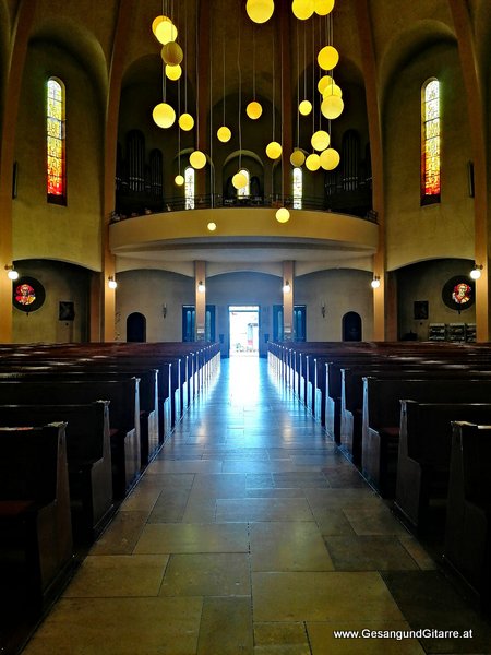 Kirche Bludenz Trauerfeier Beerdigung Verabschiedung Totenwache Musik Kirche Solomusikerin Sängerin mit Gitarre www.trauer-musik.at www.gesangundgitarre.at Gesang Gitarre Yvonne Brugger Trauersängerin Kirchensängerin Kirche Trauerfeier Beerdigung Verabschiedung Vorarlberg Musik Kirche Sängerin mit Gitarre www.trauer-musik.at www.gesangundgitarre.at Gesang Gitarre Yvonne Brugger Trauersängerin Kirchensängerin