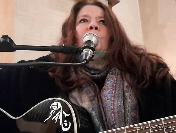 Heiligkreuz Kirche Bludenz Vorarlberg Verabschiedung Trauerfeier Beerdigung Verabschiedung Totenwache Musik Kirche Solomusikerin Sängerin mit Gitarre www.trauer-musik.at www.gesangundgitarre.at Gesang Gitarre Yvonne Brugger Trauersängerin Kirchensängerin Kirche Trauerfeier Beerdigung Verabschiedung Vorarlberg Musik Kirche Sängerin mit Gitarre www.trauer-musik.at www.gesangundgitarre.at Gesang Gitarre Yvonne Brugger Trauersängerin Kirchensängerin