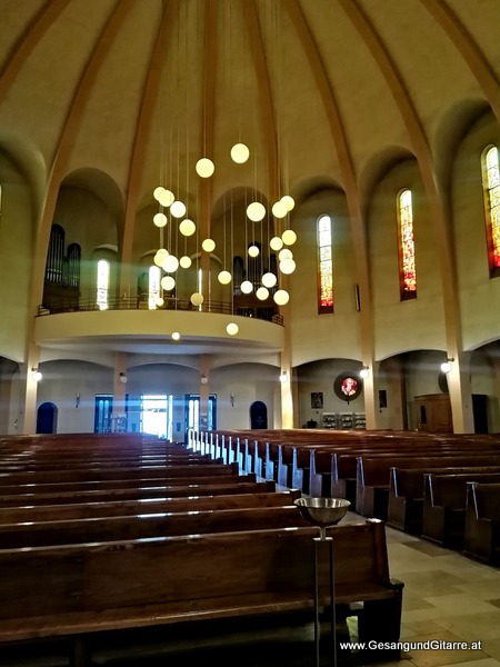 Heiligkreuz Kirche Bludenz Vorarlberg Verabschiedung Trauerfeier Beerdigung Verabschiedung Totenwache Musik Kirche Solomusikerin Sängerin mit Gitarre www.trauer-musik.at www.gesangundgitarre.at Gesang Gitarre Yvonne Brugger Trauersängerin Kirchensängerin Kirche Trauerfeier Beerdigung Verabschiedung Vorarlberg Musik Kirche Sängerin mit Gitarre www.trauer-musik.at www.gesangundgitarre.at Gesang Gitarre Yvonne Brugger Trauersängerin Kirchensängerin