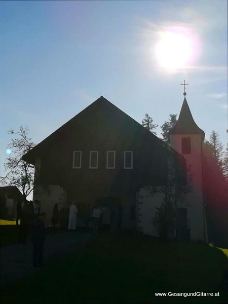 Taufe Sängerin Gitarre Taufsängerin Langen bei Bregenz Fatima Kapelle Kirche Tauffeier