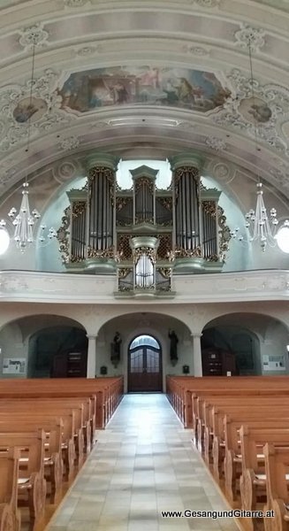 Sängerin Yvonne Brugger Taufe Vorarlberg Kirche Höchst