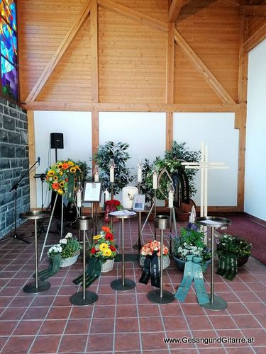Sängerin Musik Trauermusik Verabschiedung Friedhof Mellau Beerdigung TrauerfeierVorarlberg
