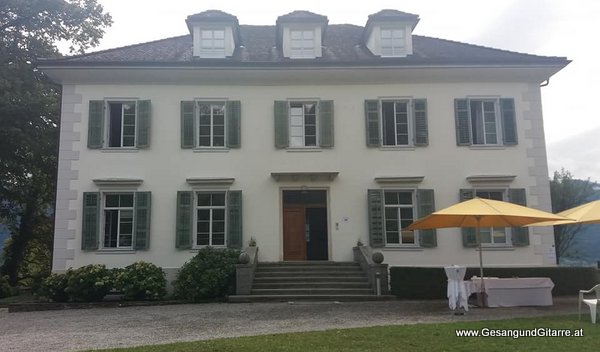Sängerin Hochzeitssängerin Yvonne Brugger Standesamt Villa Falkenhorst Vorarlberg Trauung Hochzeit